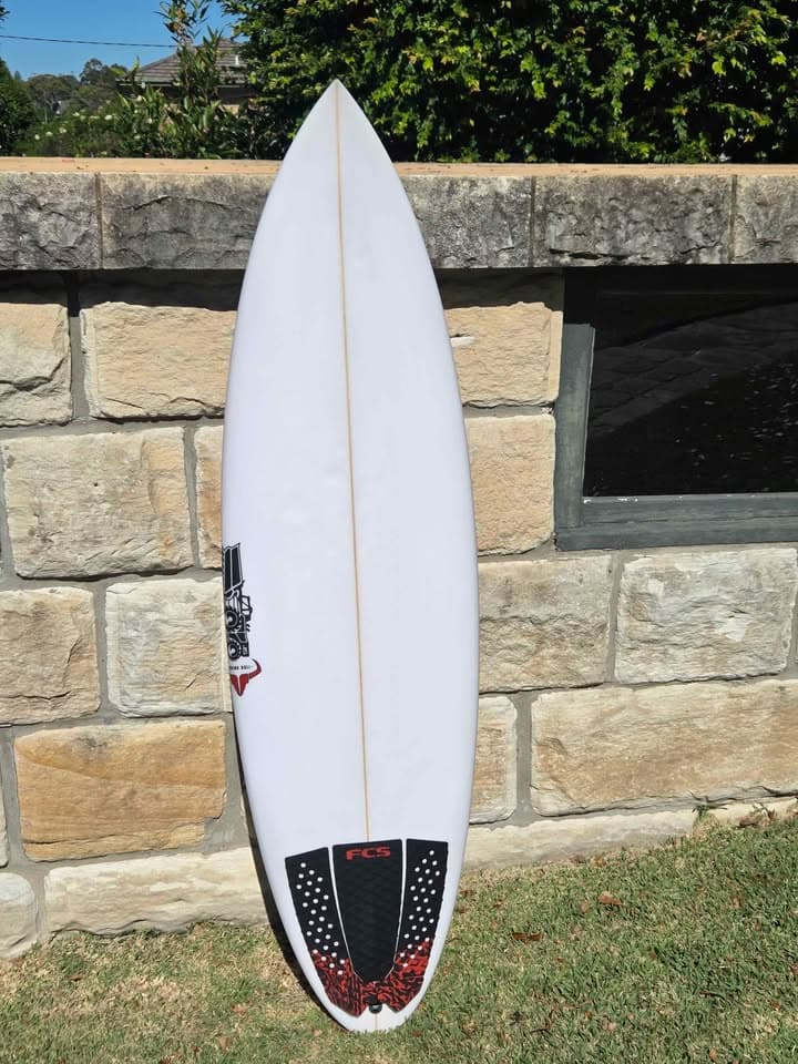 5'11 JS Raging Bull - Excellent condition (near new)