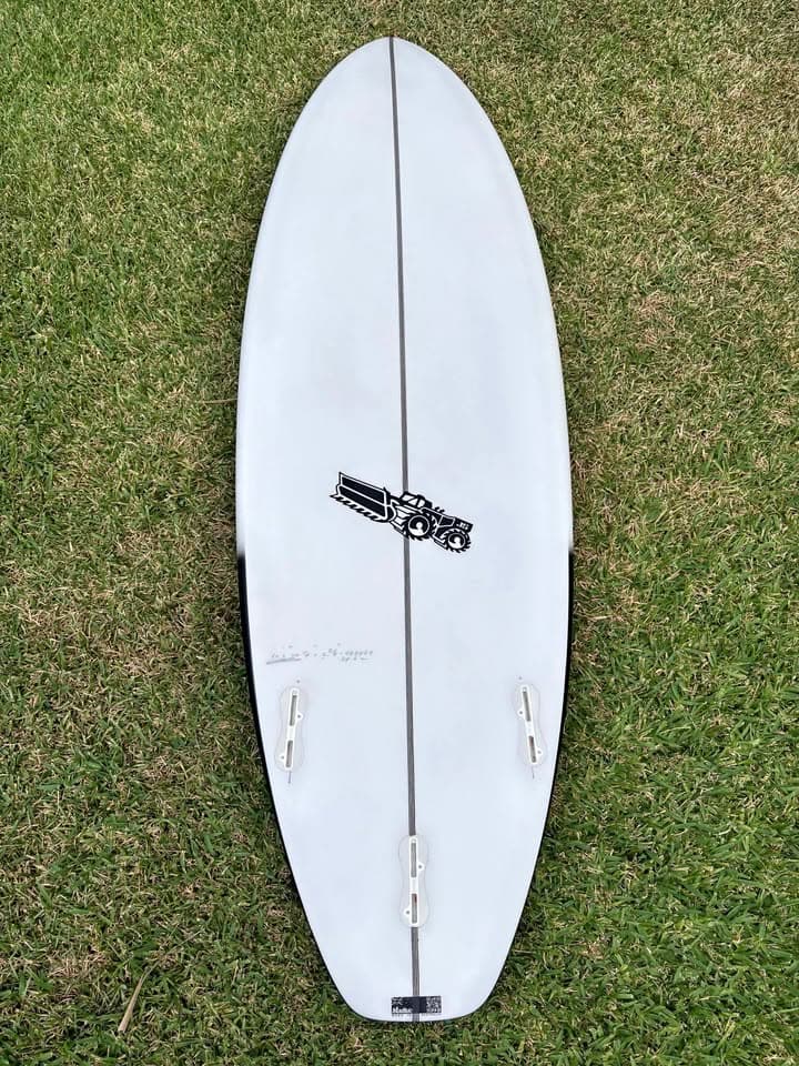 JS Xero Fusion surfboard